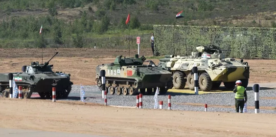 ZBD03步兵戰(zhàn)車亮相“空降排”，92A輪式裝甲車再戰(zhàn)“晴空”